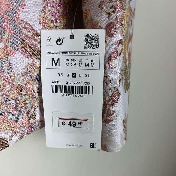 NWT Zara Embroidered Floral Blazer Size Medium- gorgeous blazer! - Picture 4 of 8